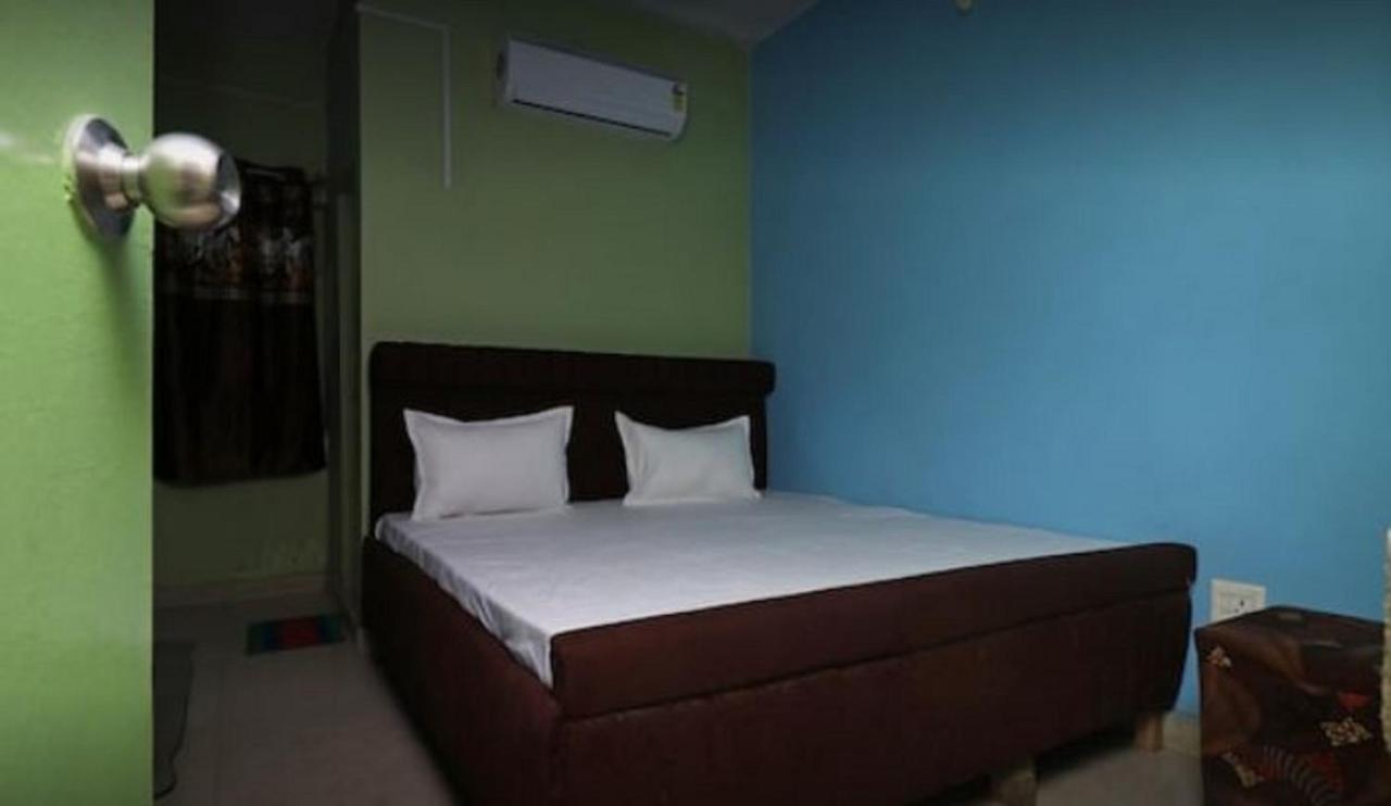 Hotel Devdoot Rajgir Ngoại thất bức ảnh